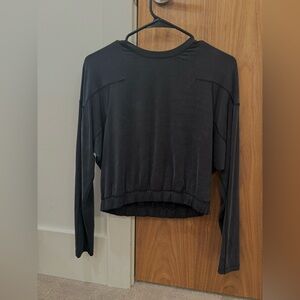 Lululemon dropped shoulder long sleeve
